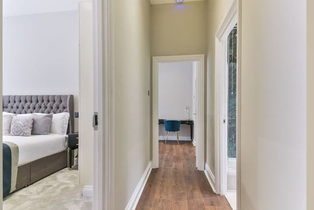 Premier Apartment
