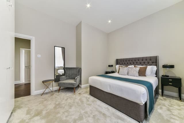 Premier Apartment