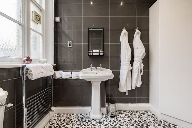 Premier Apartment