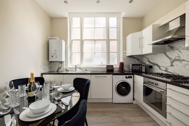 Premier Apartment