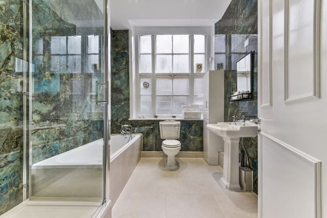 Premier Apartment