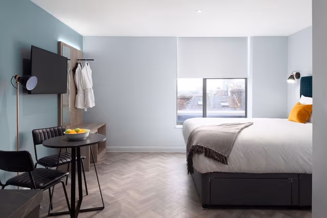 Executive Studio Suite (Penthouse)