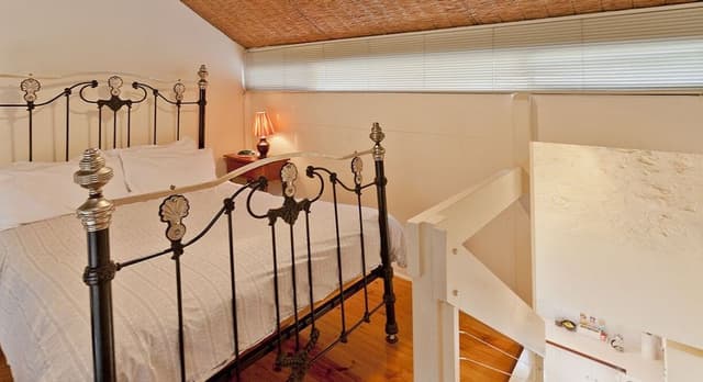 Executive 2 Bedroom (Stanley) - 82 Stanley Street