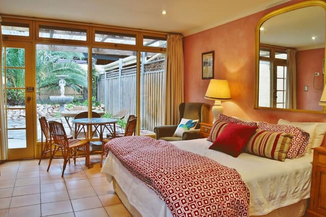 Romantic Spa Suite (Champagne) - 38a Melbourne Street