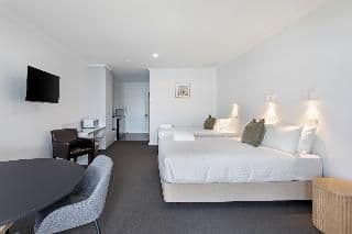 Room TWO BEDS