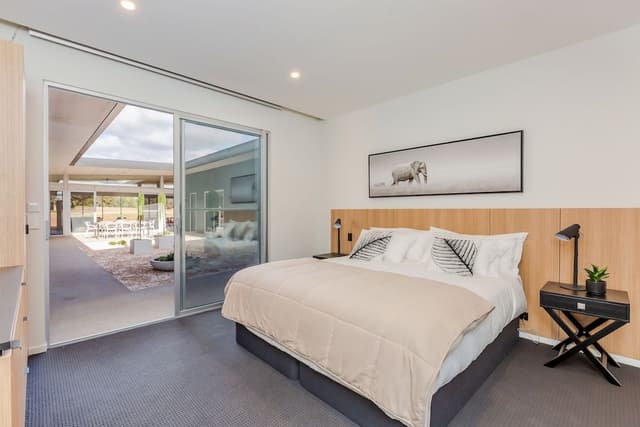 Luxury House, 6 Bedrooms, Golf View