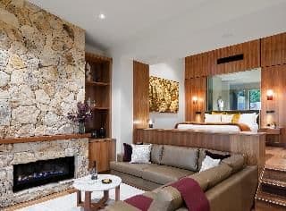 SUITE ONE BEDROOM