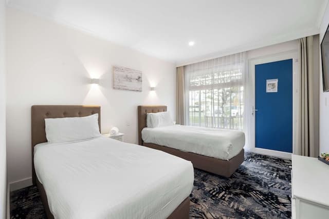 Standard Room, 2 Twin Beds, Garden View