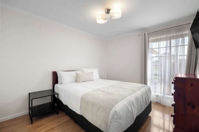 Standard House, Multiple Beds, Kitchen (Pet Friendly)