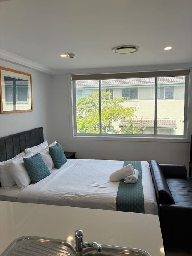 Family Queen Studio, Multiple Beds