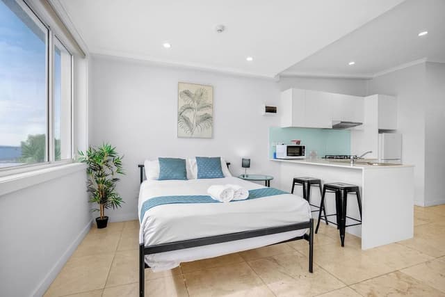 Family Queen Studio, Multiple Beds