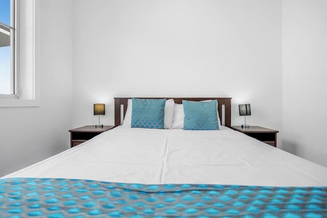 Family Apartment, 4 Queen Bedrooms