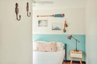 DOUBLE SUPERIOR QUEEN BED