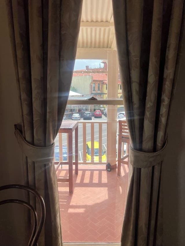 Comfort Double Room, 1 King Bed, Shared Bathroom