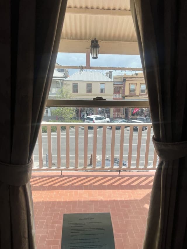 Comfort Double Room, 1 King Bed, Shared Bathroom