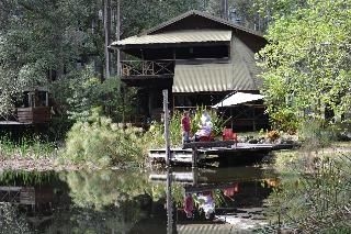Salisbury Lodges2