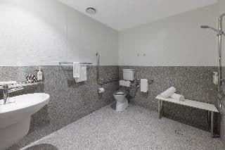 APARTMENT ONE BEDROOM