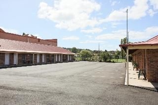 Club Motel2