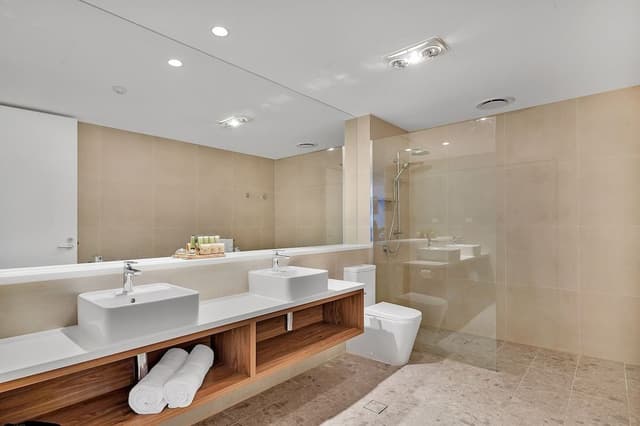 Executive King Suite