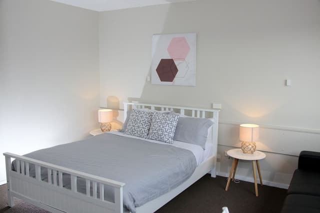 Standard Studio Suite, 1 Queen Bed, River View