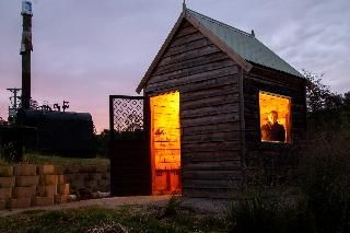 Tin Dragon Trail Cottages0