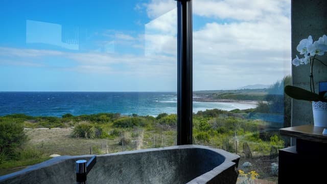 Luxury House, 3 Bedrooms, Private Pool, Bay View
