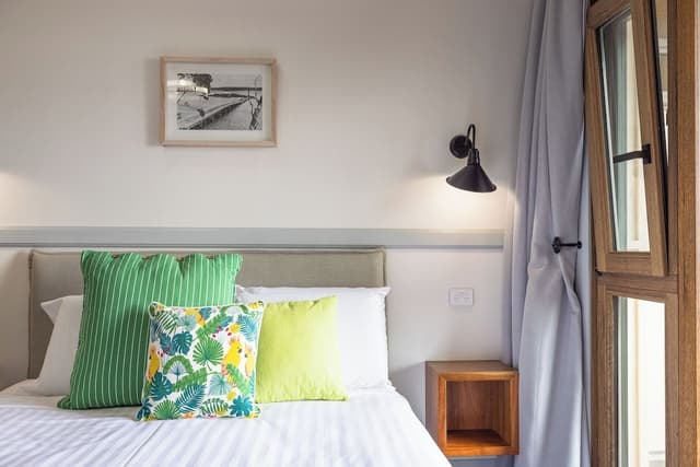 Ocean View Queen (Hotel)