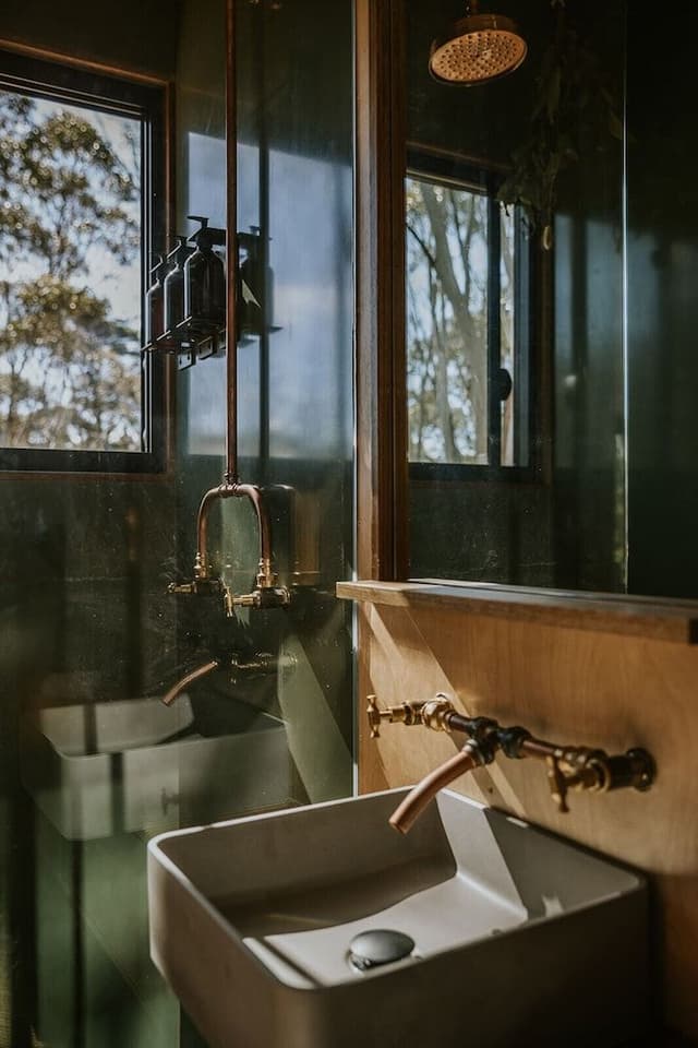 Standard Cabin, 1 Queen Bed, Non Smoking, Mountain View