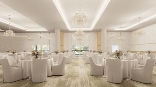 Crowne Plaza Shell Cove Marina by IHG3