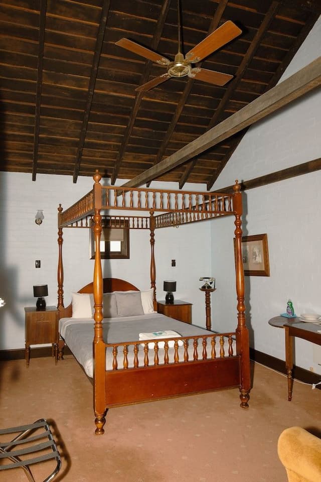 Traditional Room