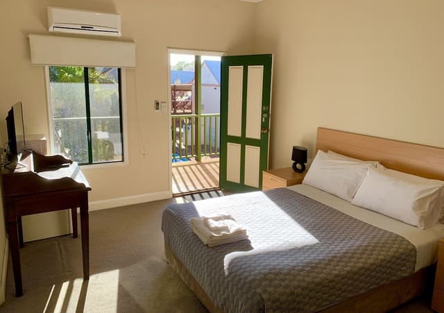 Standard Queen Room First Floor