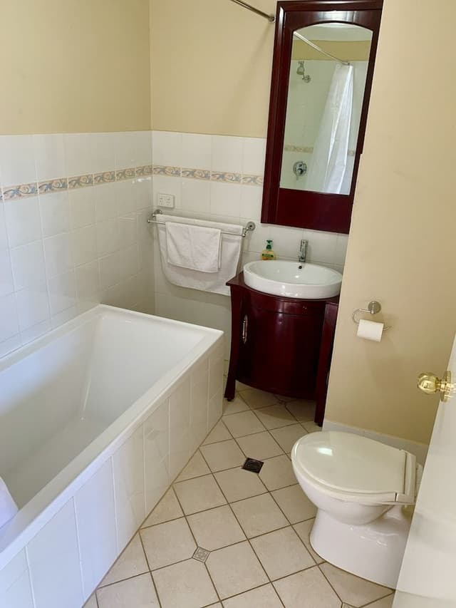 Standard Queen Room First Floor