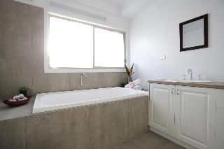 Bellarine Spa Wellness & Retreat3