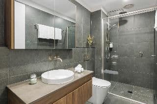 APARTMENT ONE BEDROOM