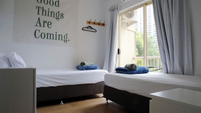 Single Beds/King Size with Balcony