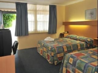 Windsor Motel2