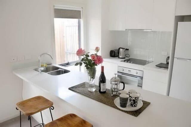 Peppercorn Villa - Offsite 600m from Hotel