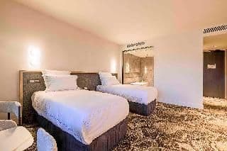 SUITE LUXURY