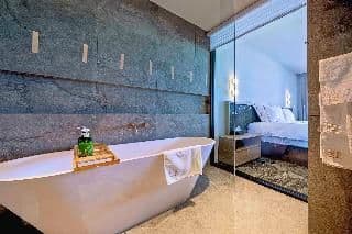 SUITE LUXURY