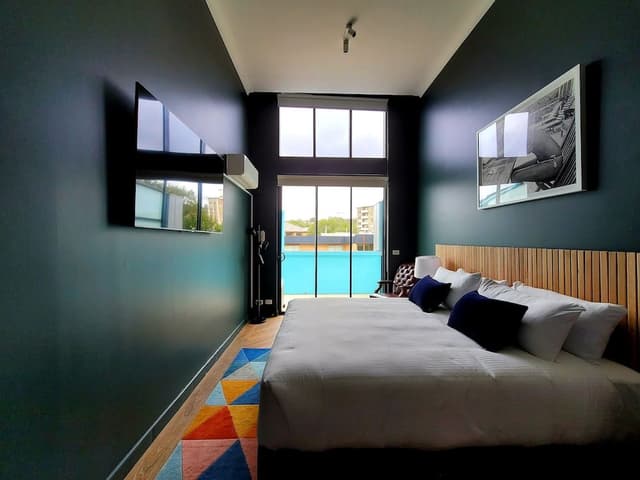 Blue Suite with Balcony