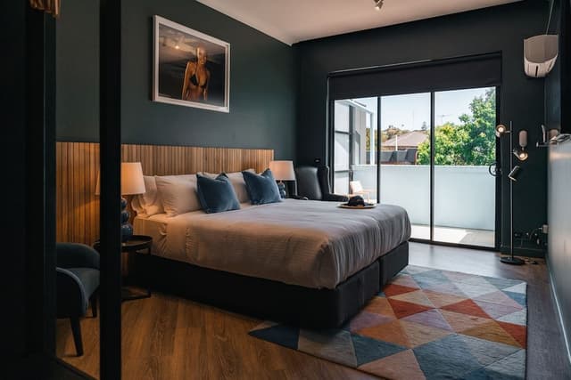 Blue Suite with Balcony