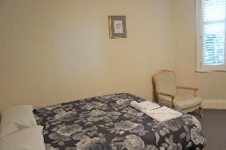 Palace Hotel Mortlake2