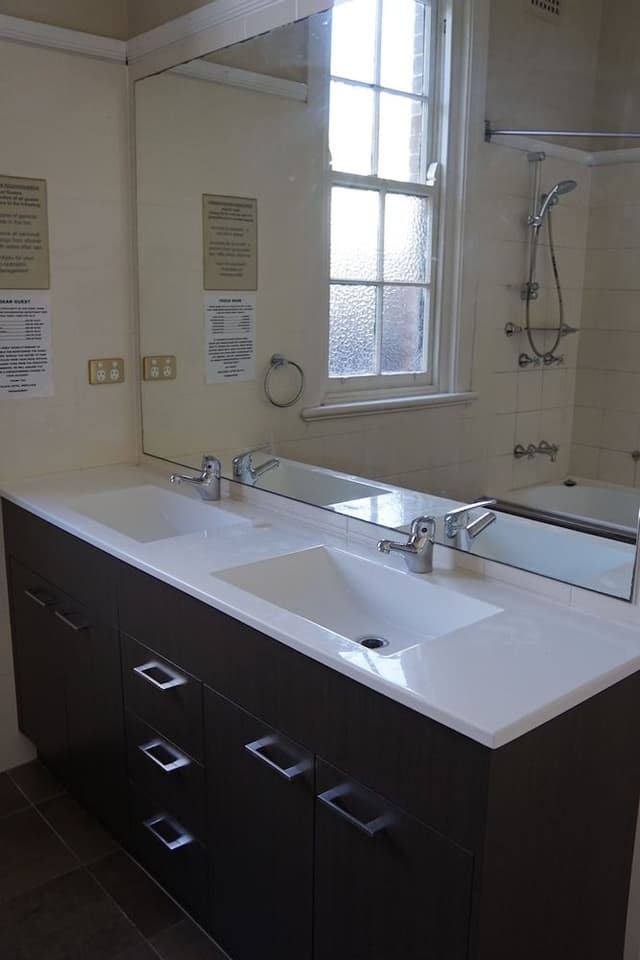 Traditional Triple Room with Shared Bathroom