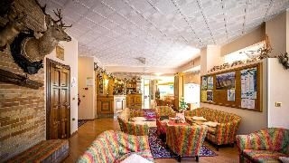 โรงแรมคลับฟูนิเวีย (Hotel Club Funivia)2