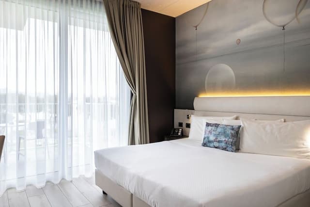 Superior Double or Twin Room, Lake View