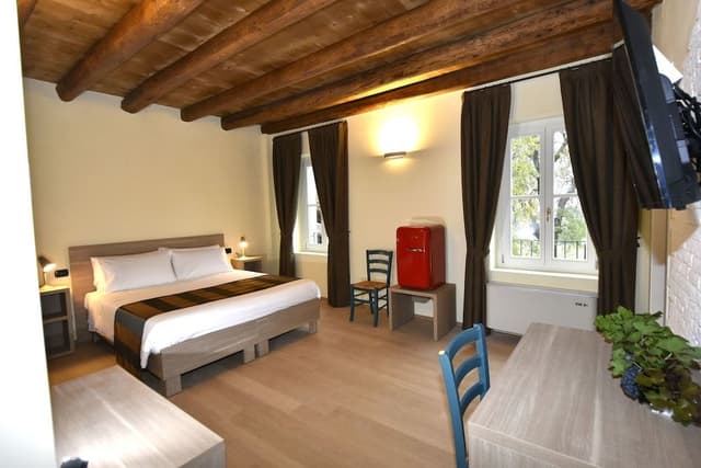 Double or Twin Room, Garden View