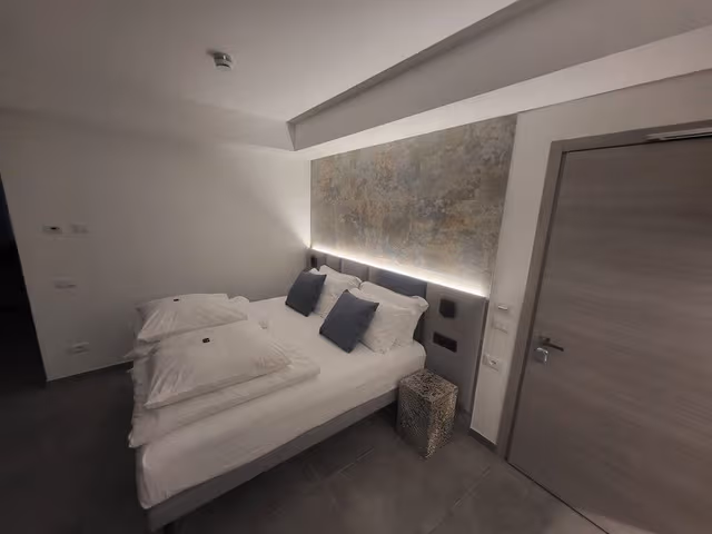 Suite con patio e vista lago