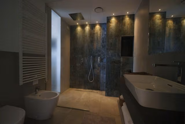 Suite con patio e vista lago