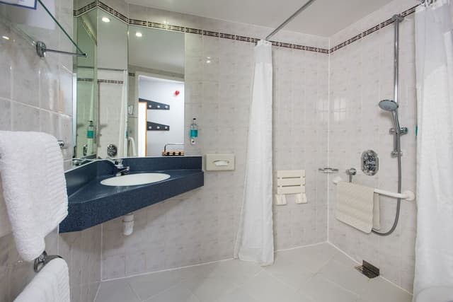 Room, 1 Double Bed, Accessible (with Free Hot Breakfast)