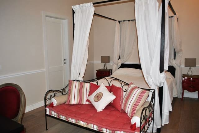 Business Room, 1 Double Bed, Garden View